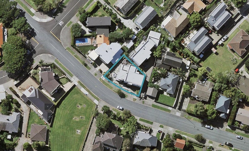 38 Rautara Street, Orakei, Auckland - Carousel 1