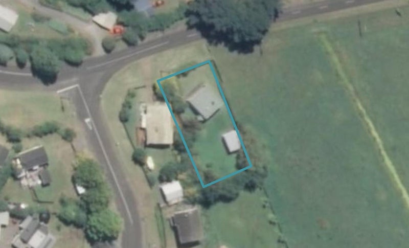679 Waikawa Beach Road, Waikawa Beach, Levin - Carousel 1