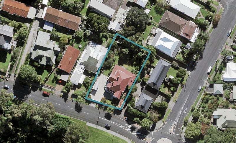 71 Western Springs Road, Morningside, Auckland - Carousel 1
