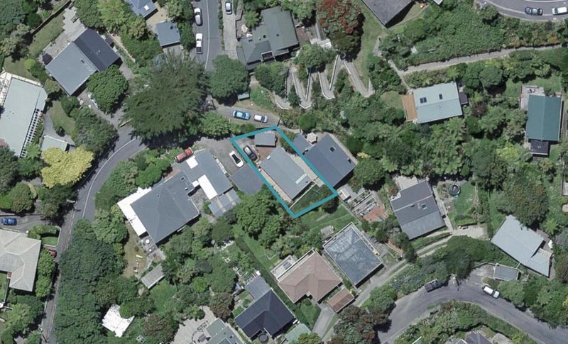 8 Sydenham Street, Northland, Wellington - Carousel 1