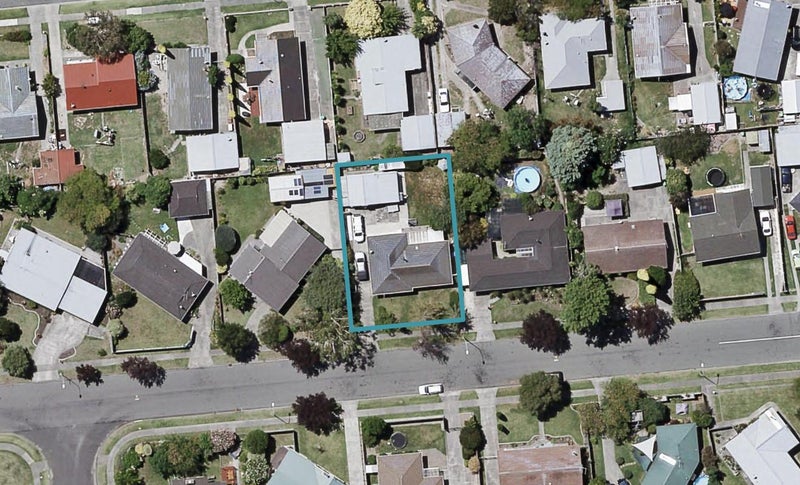 18 Glamorgan Avenue, Tamatea, Napier - Carousel 1