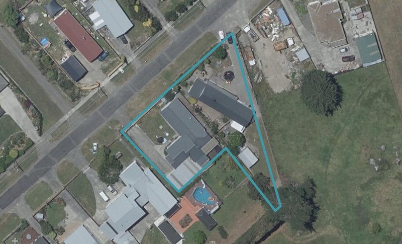 1A Maple Street, Bunnythorpe, Palmerston North - Carousel 1