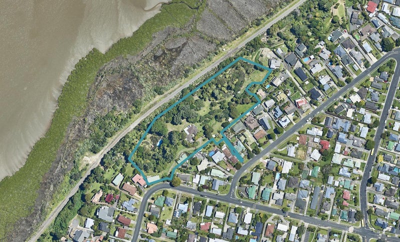 53 Princess Road, Bellevue, Tauranga - Carousel 1