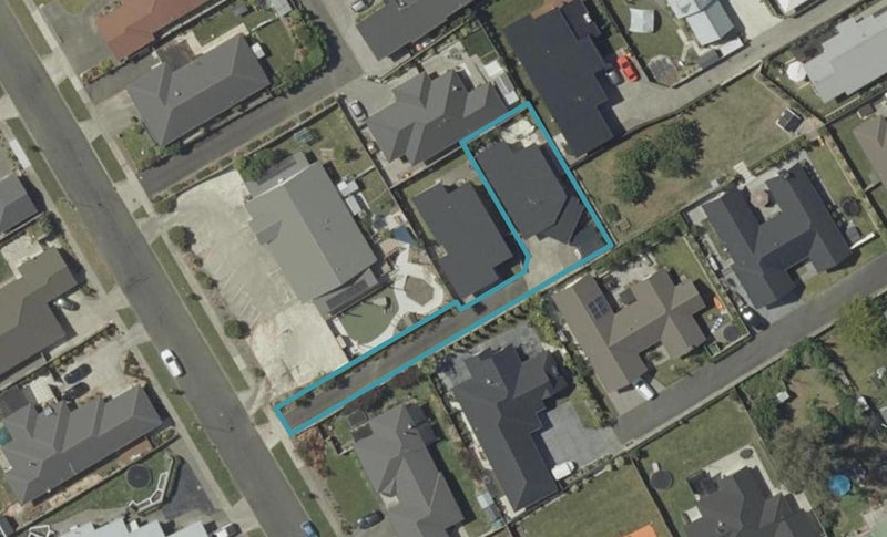 8 Galea Grove, Kelvin Grove, Palmerston North - Carousel 1