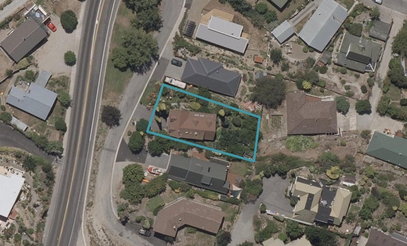 6 The Half Mile, Bridge Hill, Alexandra - Carousel 1