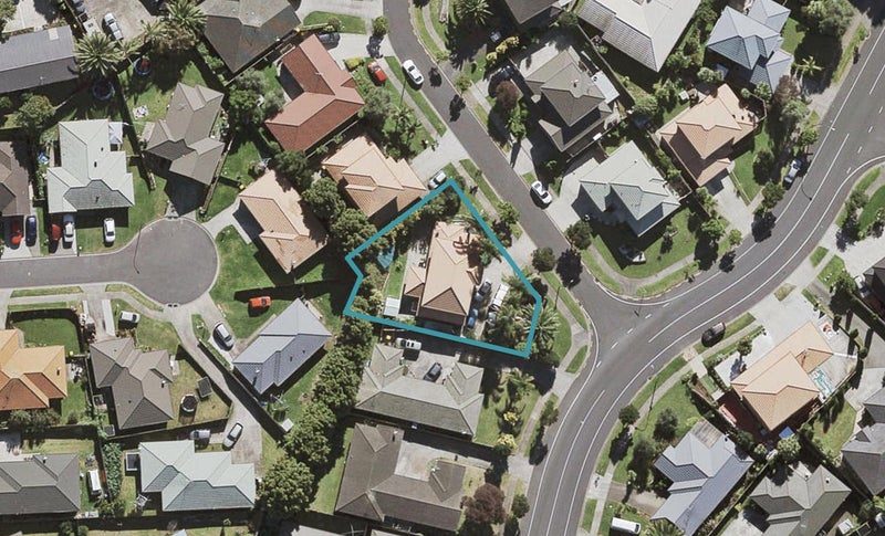 27 Norwalk Crescent, Mangere, Auckland - Carousel 1