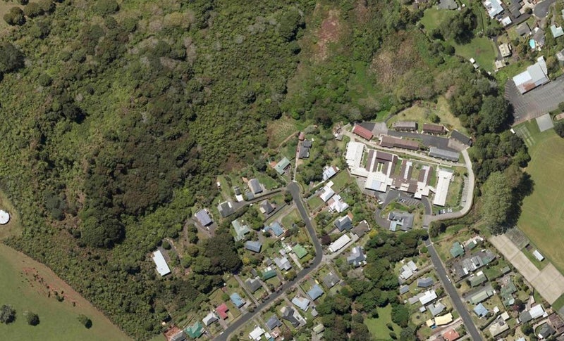 60 Tuatara Drive, Te Kamo, Whangarei - Carousel 1