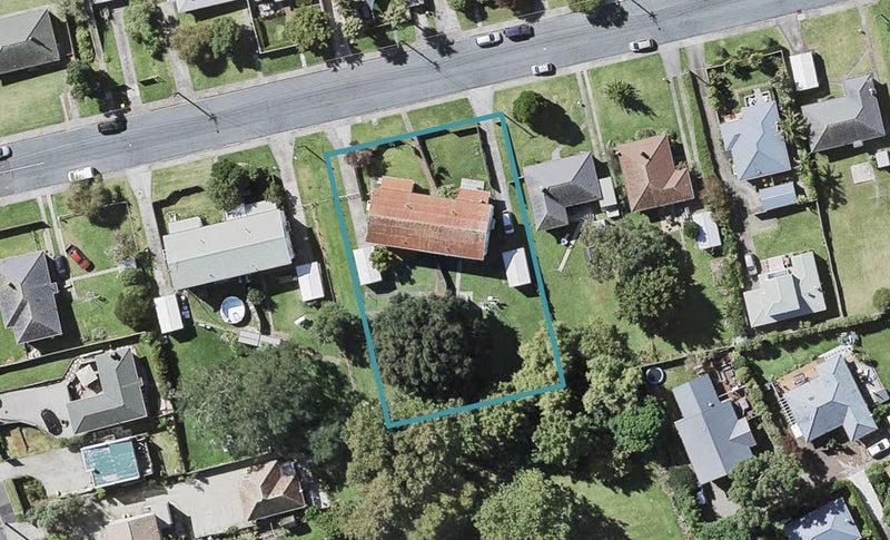 5 Montgomery Avenue, Belmont, Auckland - Carousel 1