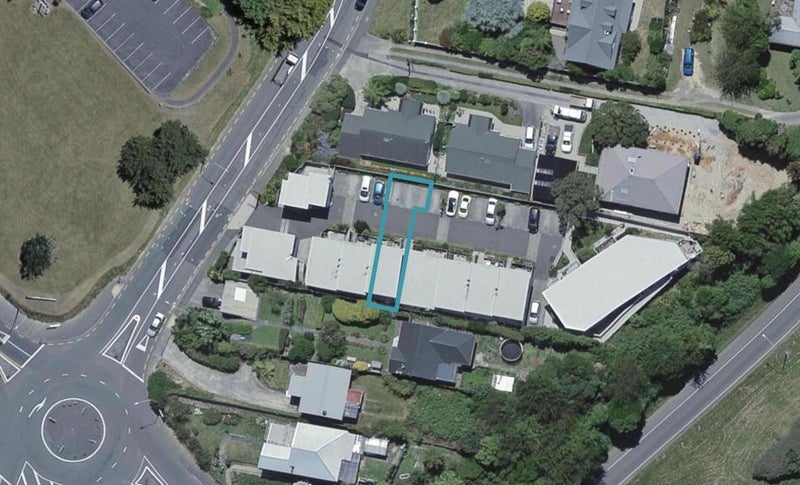 15/8 Middleton Road, Johnsonville, Wellington - Carousel 1