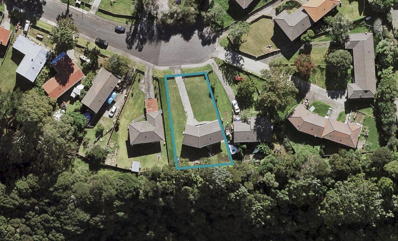 16 Hanui Place, Massey, Auckland - Carousel 1