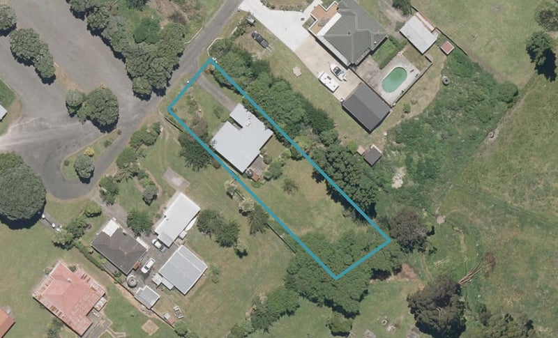 23 Takarangi Street, Putiki, Whanganui - Carousel 1