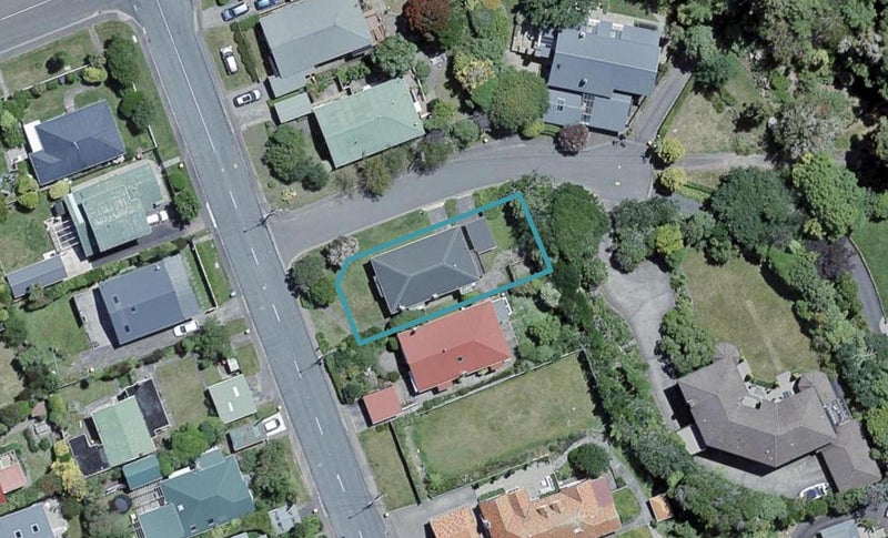 2 Masefield Way, Karori, Wellington - Carousel 1