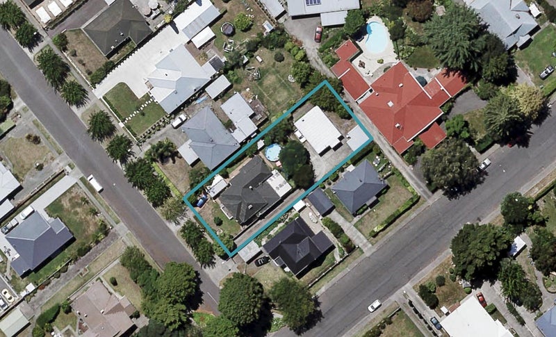 1003 Plunket Street, Saint Leonards, Hastings - Carousel 1