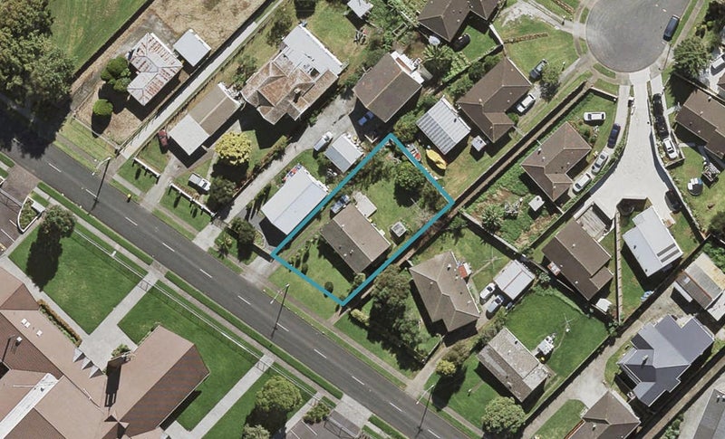 65 Yates Road, Mangere East, Auckland - Carousel 1