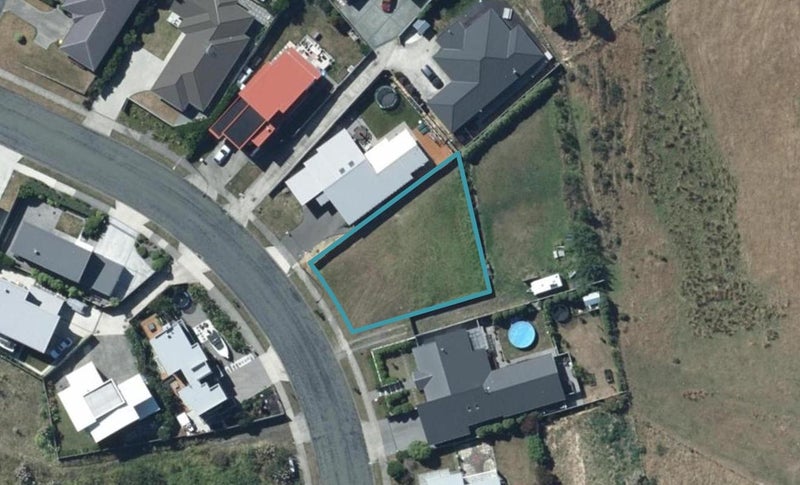 22 Mo Street, Camborne, Porirua - Carousel 1