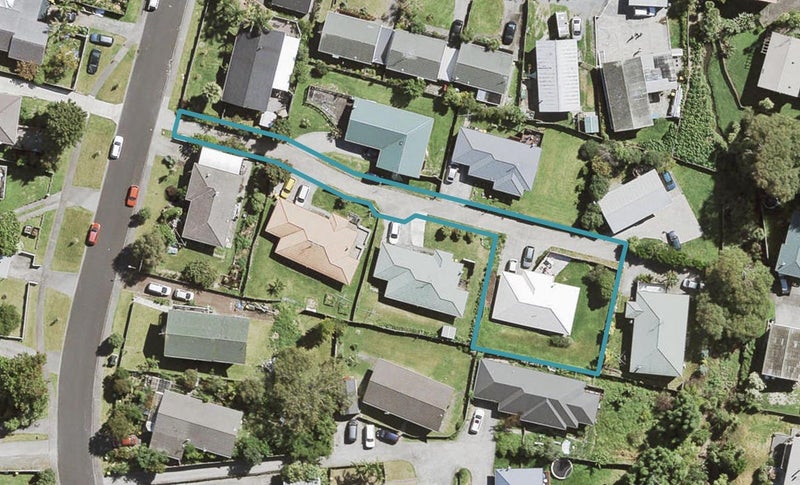 16C Roick Parade, Glen Eden, Auckland - Carousel 1