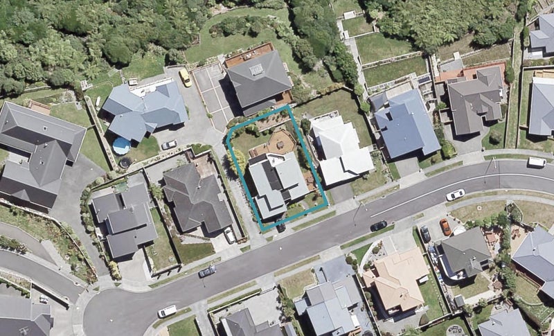132 Redvers Drive, Belmont, Lower Hutt - Carousel 1
