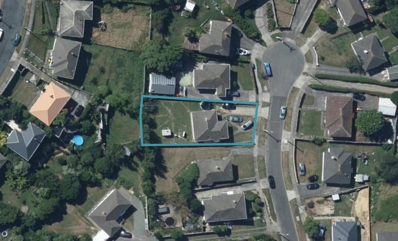 9 Muturangi Grove, Elsdon, Porirua - Carousel 1