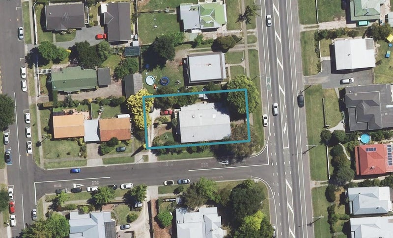 24 Ormond Road, Whataupoko, Gisborne - Carousel 1