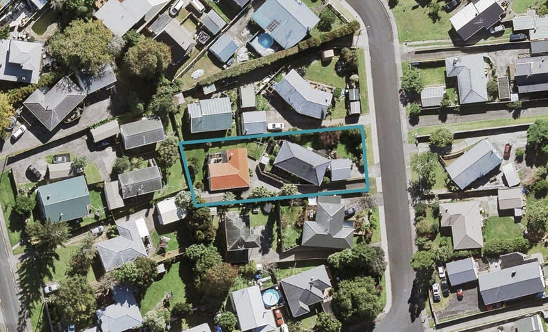 2/19 O'donn Avenue, Beach Haven, Auckland - Carousel 1