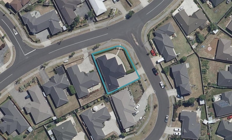 87 Farnborough Drive, Grandview Heights, Hamilton - Carousel 1