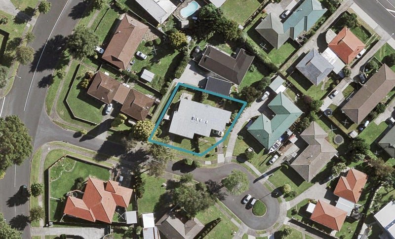 6B Tatua Place, Conifer Grove, Takanini - Carousel 1