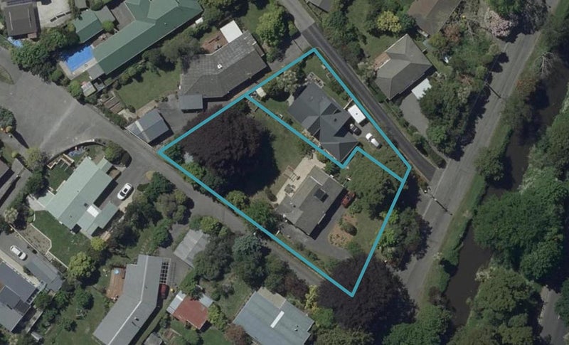 11 Ashgrove Terrace, Somerfield, Christchurch - Carousel 1