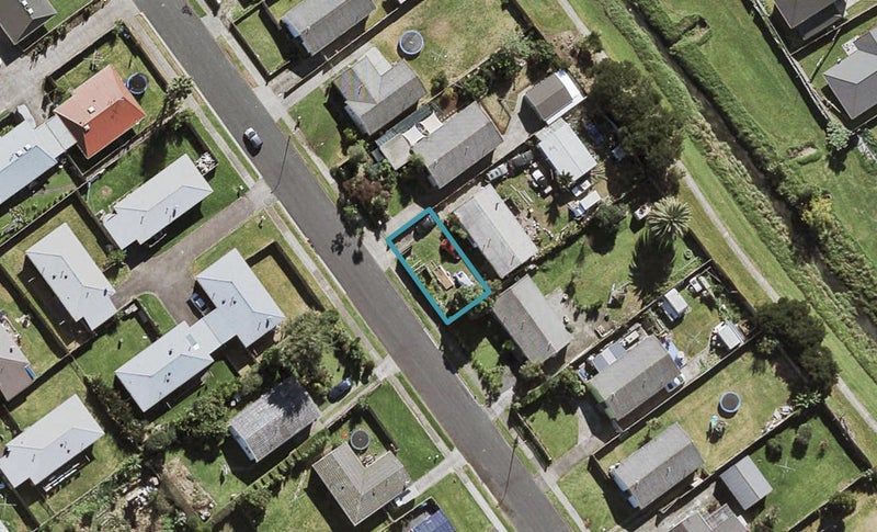 1/30 Ventura Street, Mangere, Auckland - Carousel 1