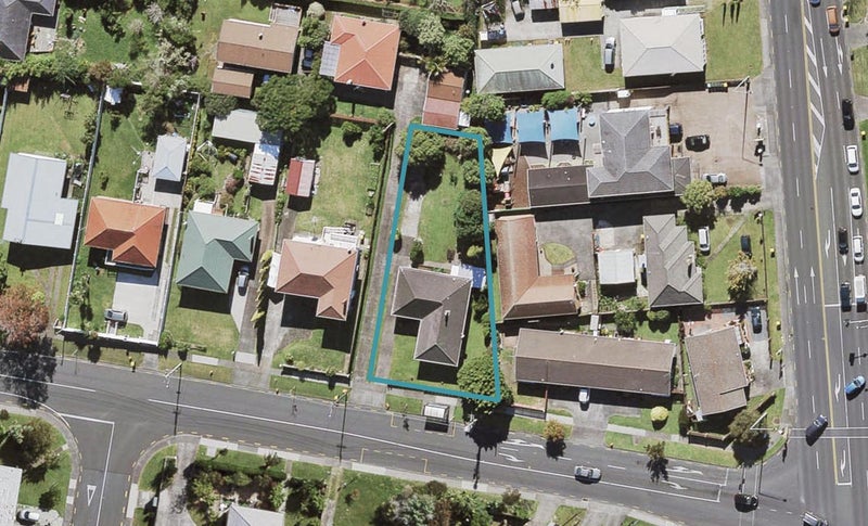 160 View Road, Sunnyvale, Auckland - Carousel 1
