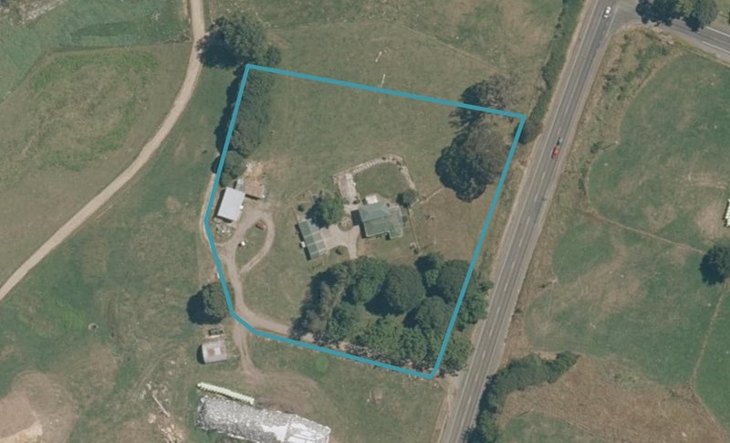 1378 State Highway 30, Horohoro, Rotorua - Carousel 1