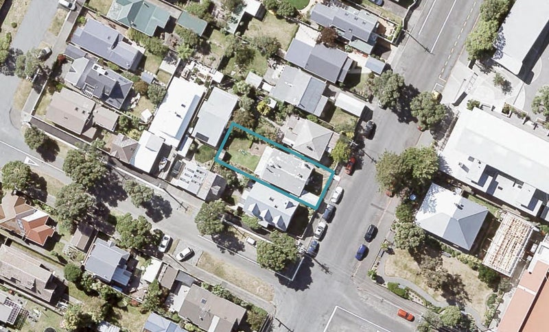 42 Oroua Street, Eastbourne, Lower Hutt - Carousel 1