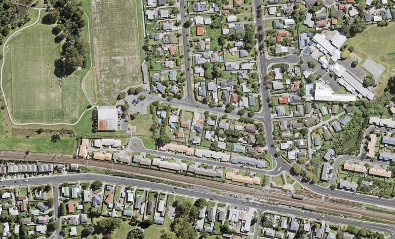 3/8 Robertson Road, Ranui, Auckland - Carousel 1