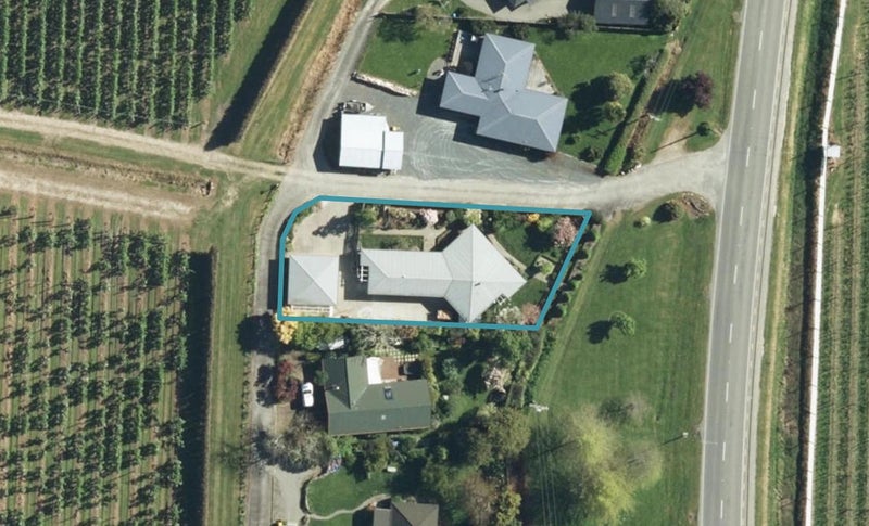 465 Main Road, Riwaka, Motueka - Carousel 1