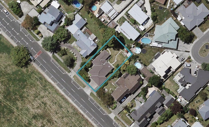 1224 Howard Street, Parkvale, Hastings - Carousel 1