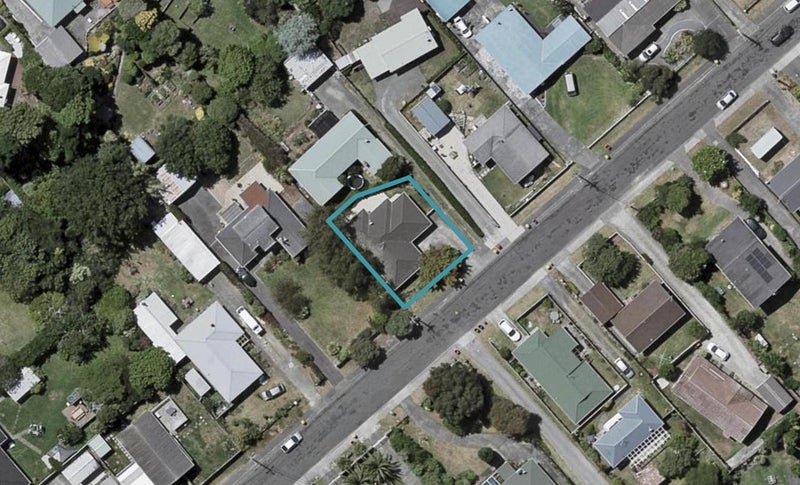 9A Michael Road, Paraparaumu Beach, Paraparaumu - Carousel 1
