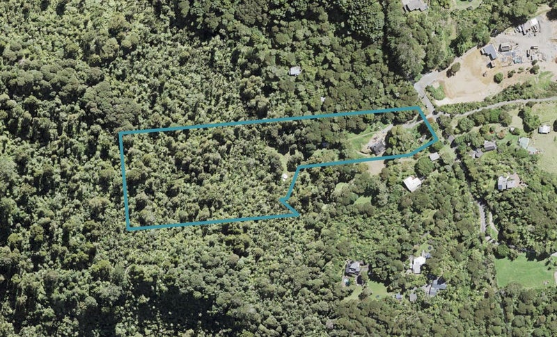 197 Parker Road, Oratia, Auckland - Carousel 1