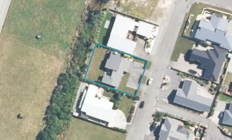 18 Karoro Place, Karoro, Greymouth - Carousel 1