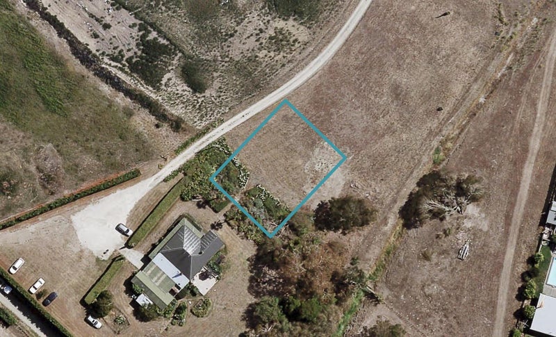37 Te Awanga Terrace, TE AWANGA - Carousel 1
