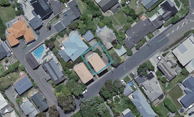 12 Everest Street, Khandallah, Wellington - Carousel 1