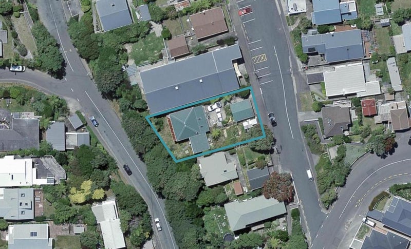 3 Woburn Road, Northland, Wellington - Carousel 1
