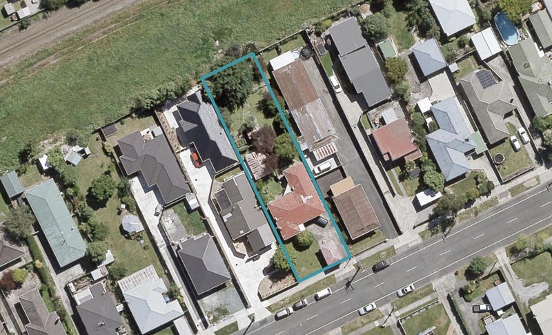 32 Seddon Street, Wallaceville, Upper Hutt - Carousel 1