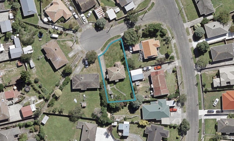 1 Deans Grove, Taita, Lower Hutt - Carousel 1