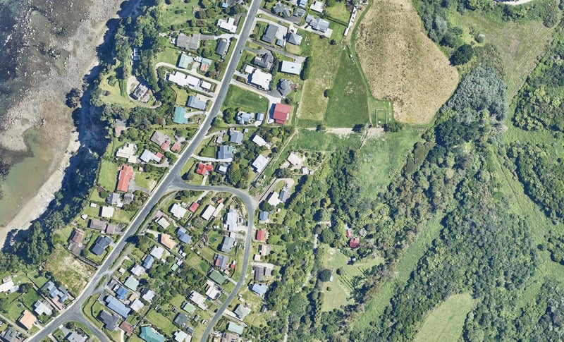 25 Williams Crescent, Maketu, Te Puke - Carousel 1