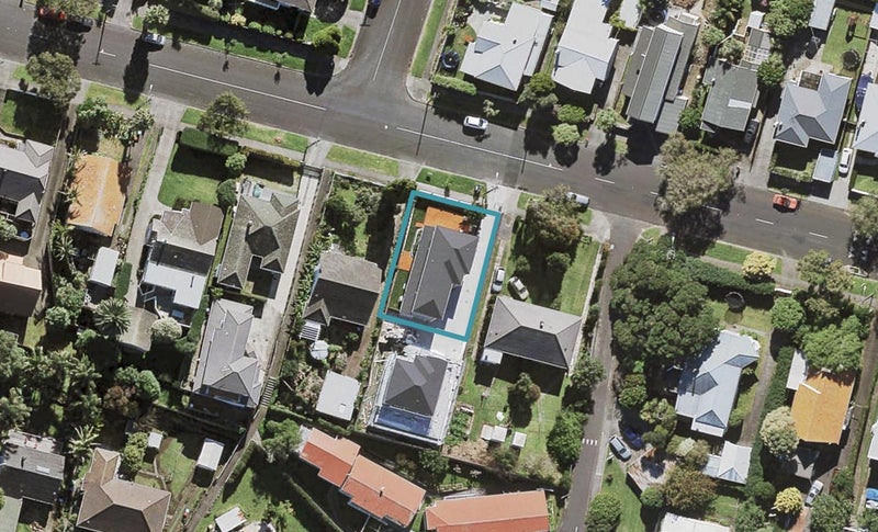 132A Landscape Road, Mount Eden, Auckland - Carousel 1