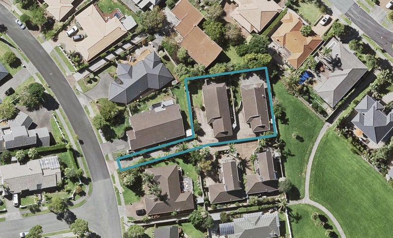 1/88 Simmental Crescent, Somerville, Manukau - Carousel 1