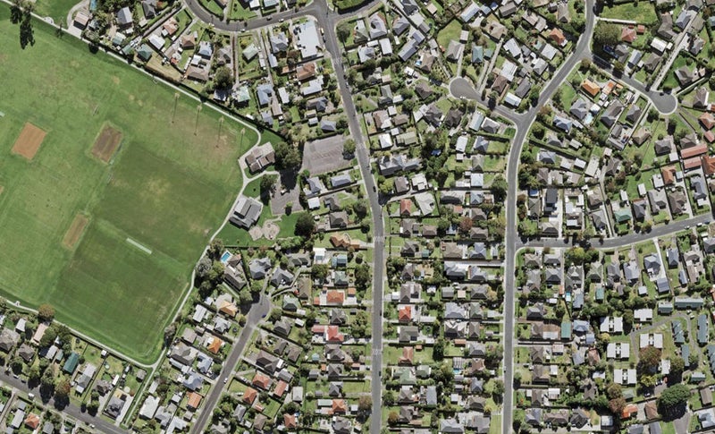 45 Neil Avenue, Te Atatu Peninsula, Auckland - Carousel 1