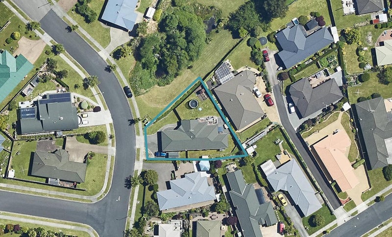 51 Hodgkins Street, Pukehangi, Rotorua - Carousel 1