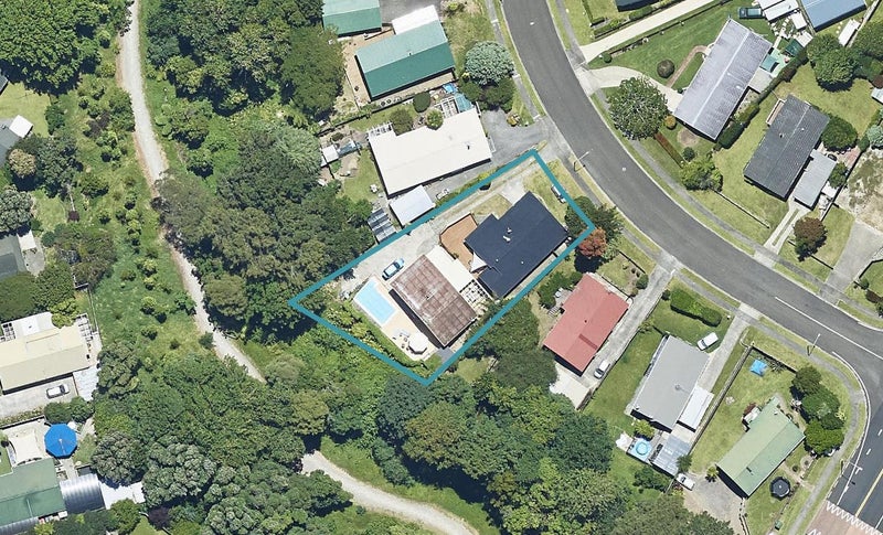 56B Cumberland Crescent, Welcome Bay, Tauranga - Carousel 1