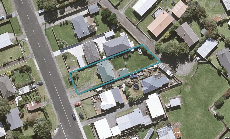 24 Paritutu Road, Spotswood, New Plymouth - Carousel 1