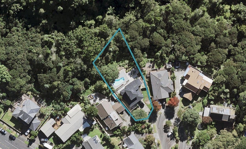 10 Mosman Place, Chatswood, Auckland - Carousel 1